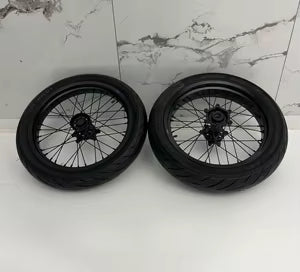 Ultra bee 17in supermotos